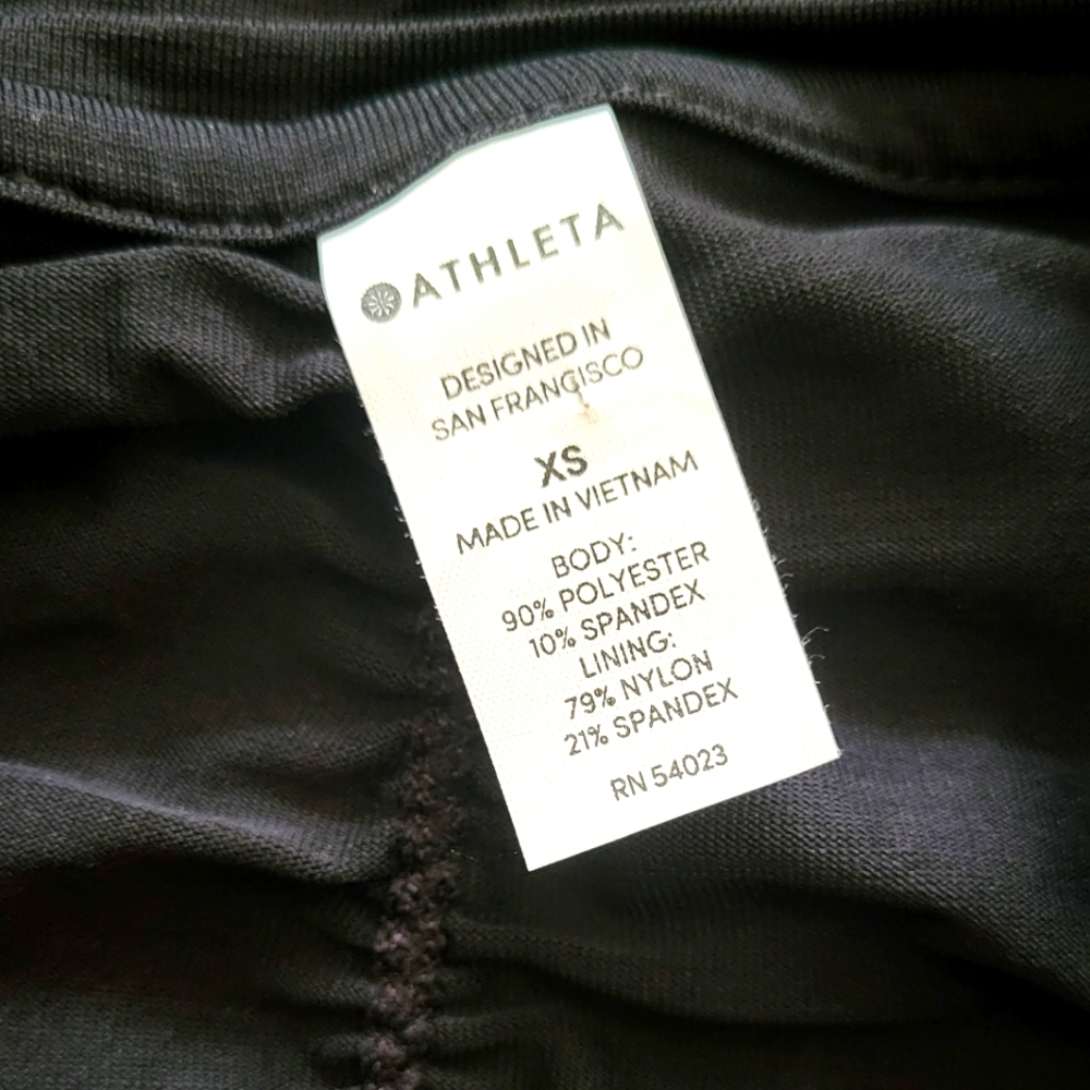 243. NWT Athleta athletic black sleeveless to size XS - Picture 5 of 5
